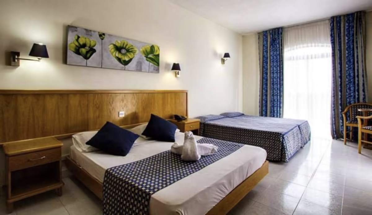 Hotel Only Madness & Chill Bugibba